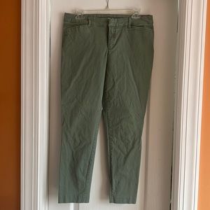 Old Navy Pixie Pant